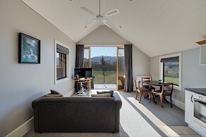 Manata Lodge