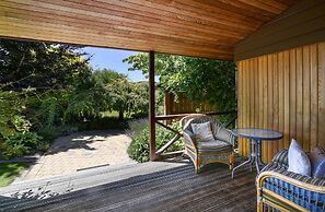 Manata Lodge