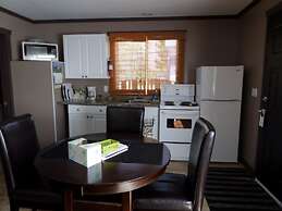 Riverside Motel