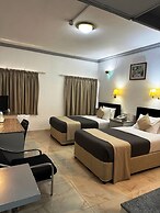 Grand Astoria Hotel
