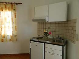 Ioanna Apartments