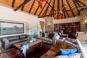 Shumbalala Game Lodge