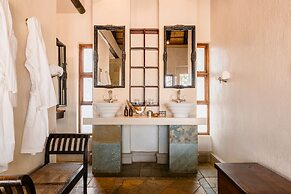 Shumbalala Game Lodge