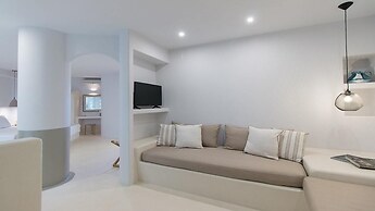 Finikas Hotel
