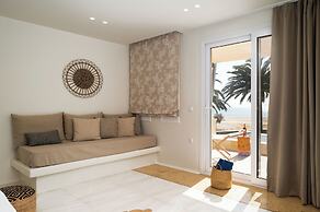 Finikas Hotel