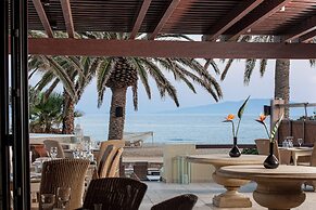 Finikas Hotel