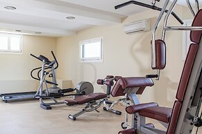 Finikas Hotel