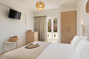 Finikas Hotel