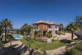 Athina Luxury Villas