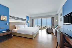 D Varee Jomtien Beach
