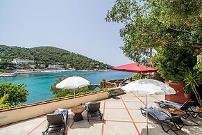 Boutique & Beach Hotel Villa Wolff