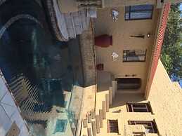 Villa Valencia