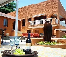 Villa Valencia