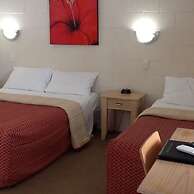 Nambour Lodge Motel