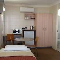 Nambour Lodge Motel