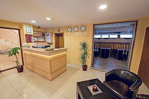 Victoria Hotel