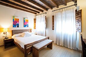 Hotel YIT Abentofail