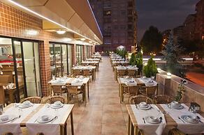 Dundar Hotel