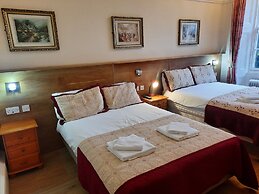 Cumberland Hotel