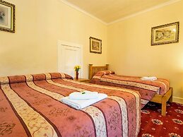 Cumberland Hotel