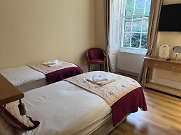 Cumberland Hotel