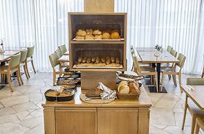 Ramon Suites Hotel