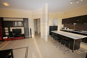 First Choice Apartments