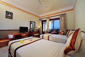 Golden Coast Resort and Spa