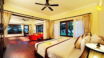 Golden Coast Resort and Spa