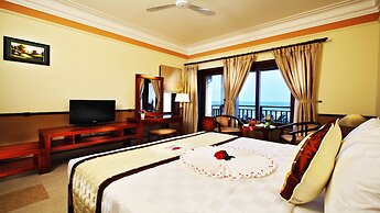 Golden Coast Resort and Spa