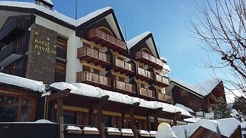 Hotel Pavillon