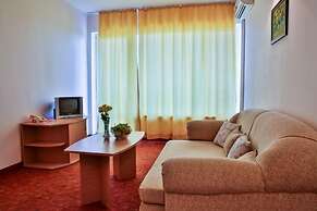 Vezhen Hotel