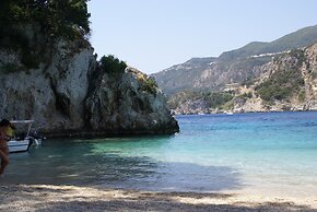 Sebastians Family Hotel & Taverna