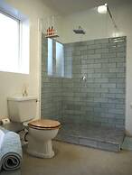 African Breeze Guest House