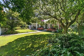 African Breeze Guest House