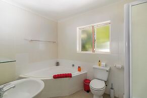 African Breeze Guest House