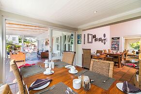 African Breeze Guest House