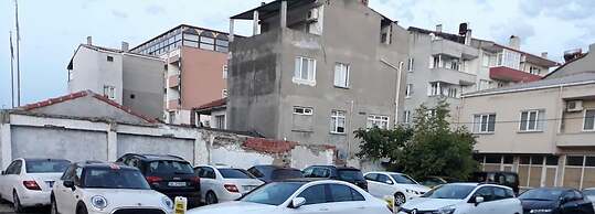 Crowded House