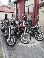 Crowded House