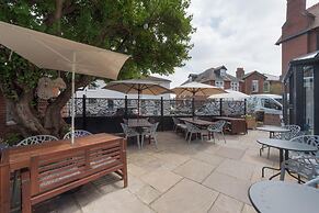 Stattons Hotel & Restaurant