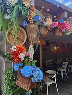 Stattons Hotel & Restaurant