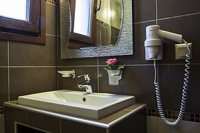 Meteoritis Hotel
