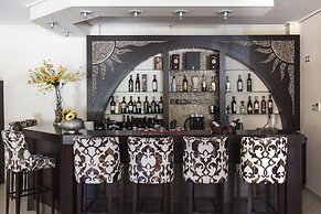 Meteoritis Hotel