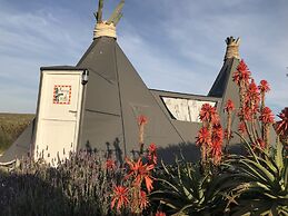 Farr Out Guesthouse