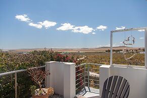 Farr Out Guesthouse
