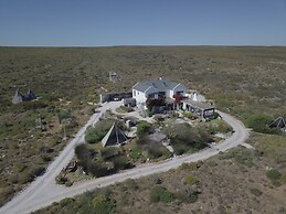 Farr Out Guesthouse