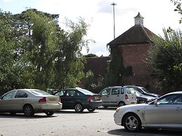 Wolds Village