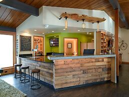 Timbers Inn