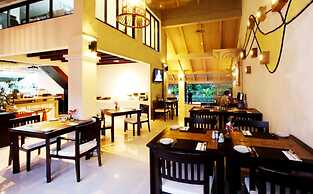 Fanari Khaolak Resort - Courtyard Zone