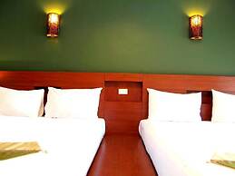 Fanari Khaolak Resort - Courtyard Zone